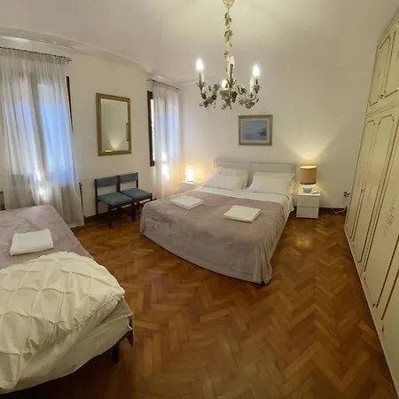 King's Garden * Venedik