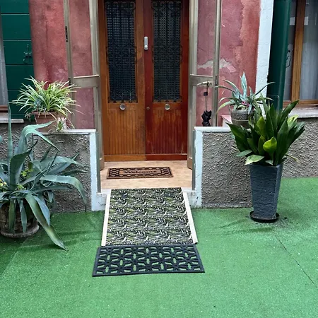 King's Garden Pensión