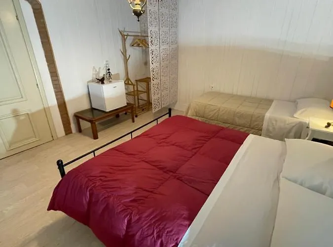 King's Garden Pensión *