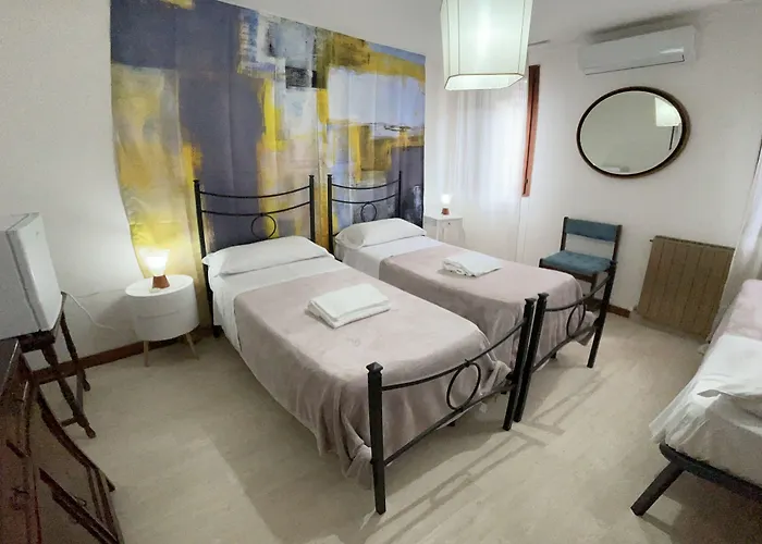 Pensión King's Garden Venecia