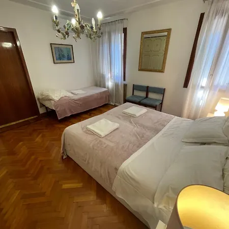 Vendégház King's Garden