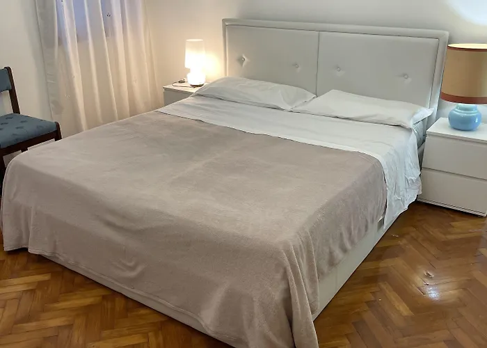 招待所 King's Garden *